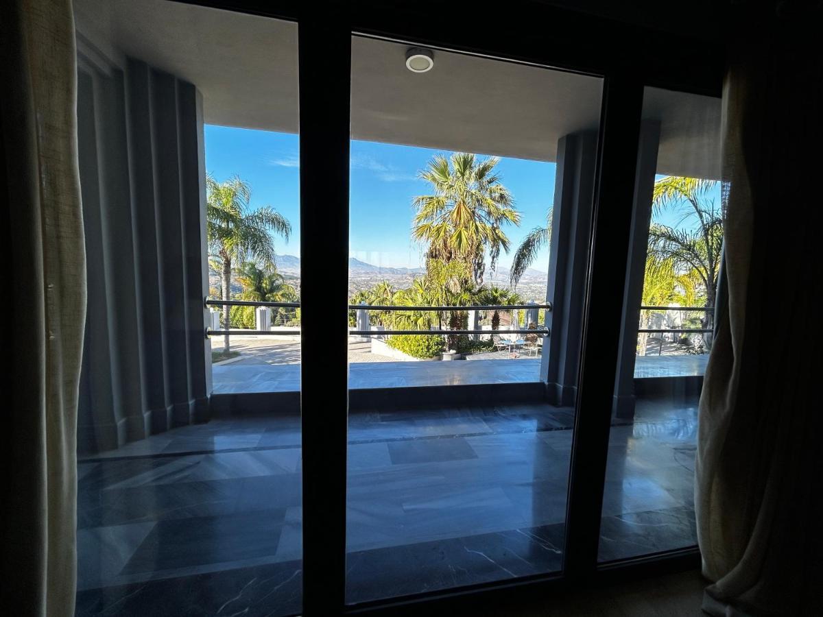 Villa La Paz En Alhaurin El Grande, Malaga Exterior photo